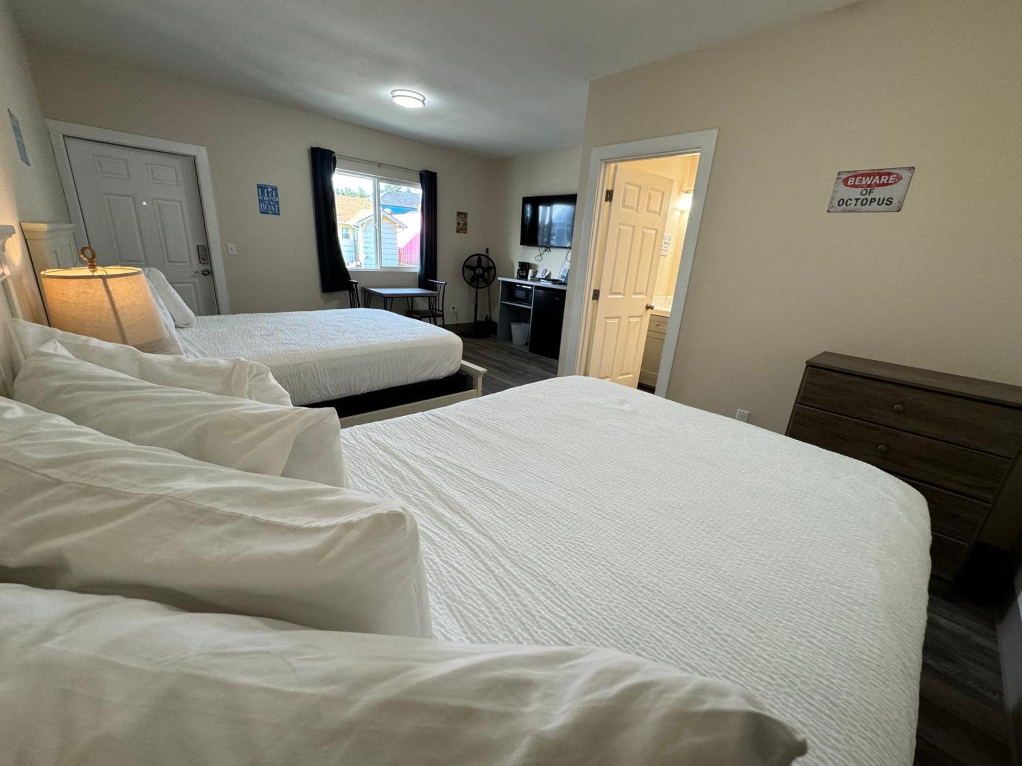 Coastal Inn And Suites ลองบีช ภายนอก รูปภาพ