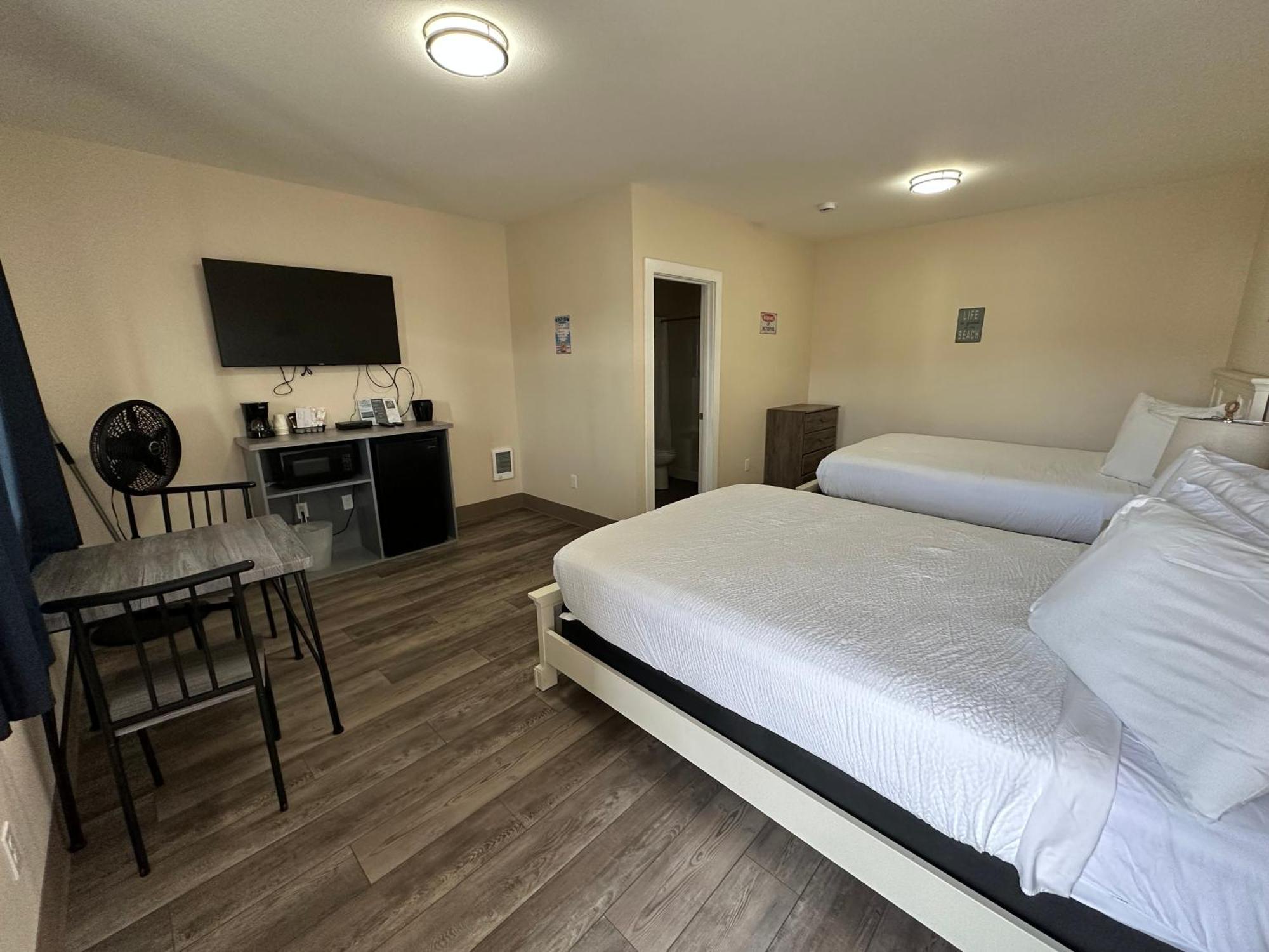 Coastal Inn And Suites ลองบีช ภายนอก รูปภาพ