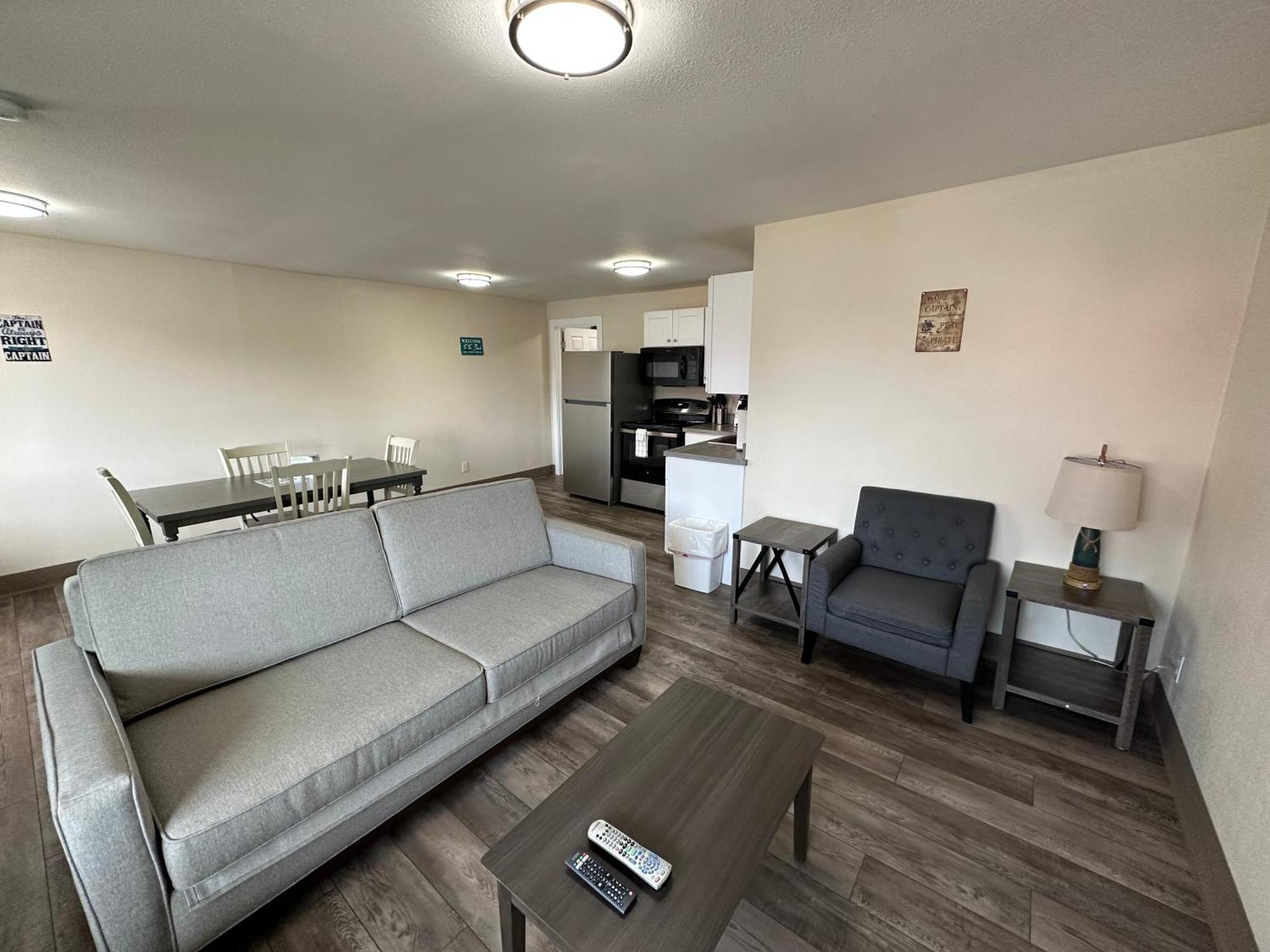 Coastal Inn And Suites ลองบีช ภายนอก รูปภาพ