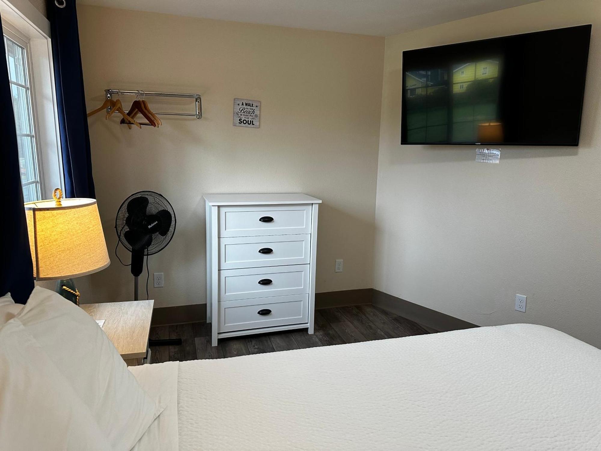 Coastal Inn And Suites ลองบีช ภายนอก รูปภาพ